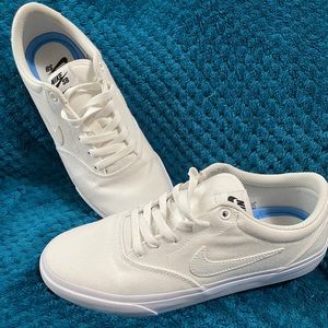 Women’s Nike SB shoes Size 10.